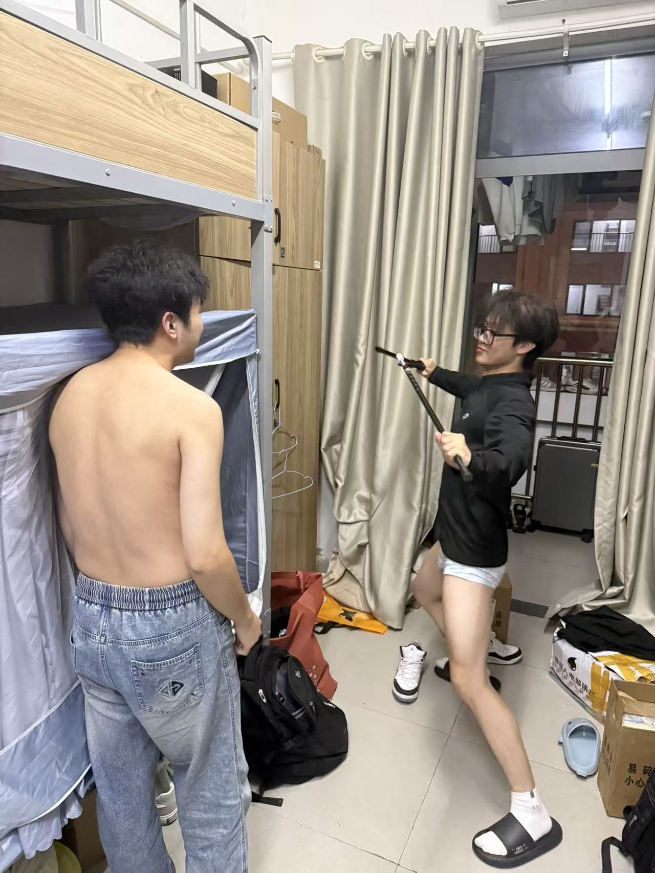 系统预览图